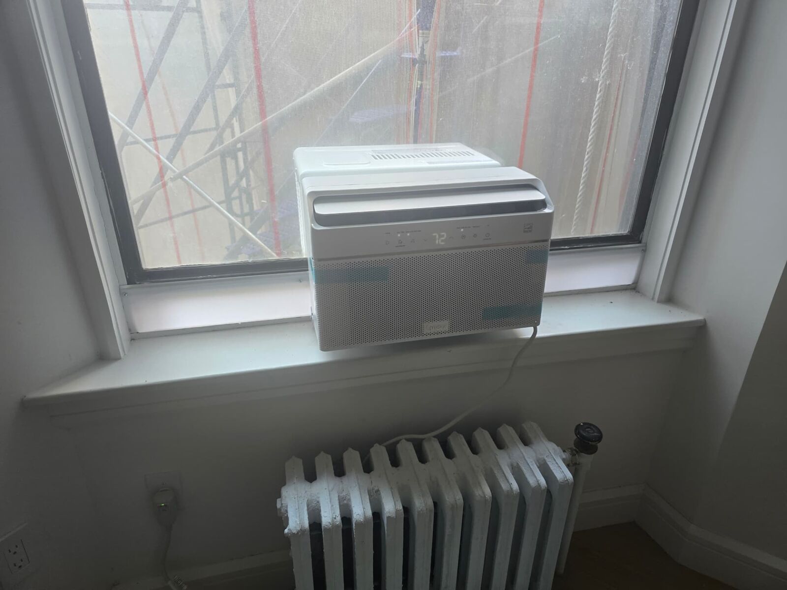 White plexiglass AC installation 4