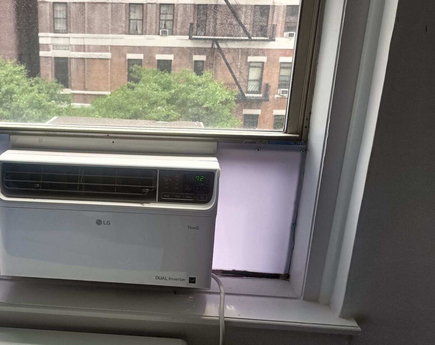 White plexiglass AC installation 1